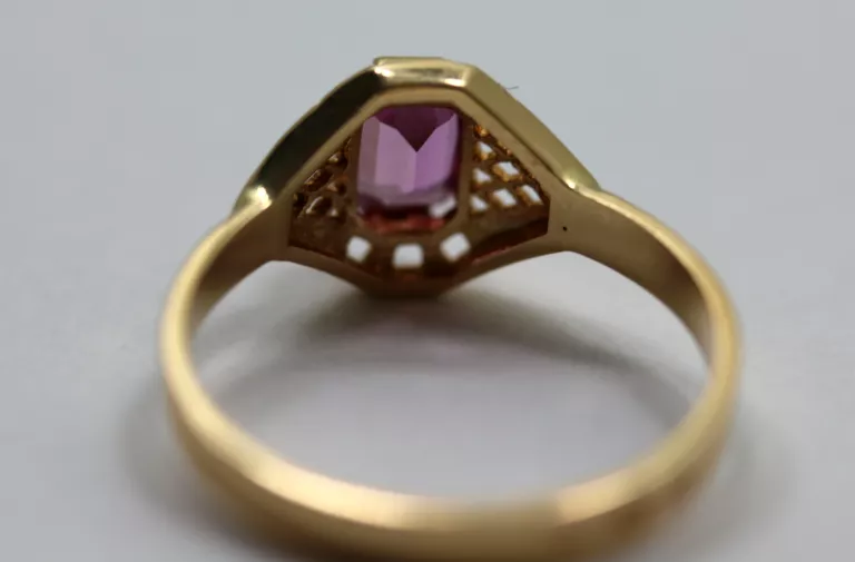 zloty-pierscionek-p585-w299-r19-cechy-brak