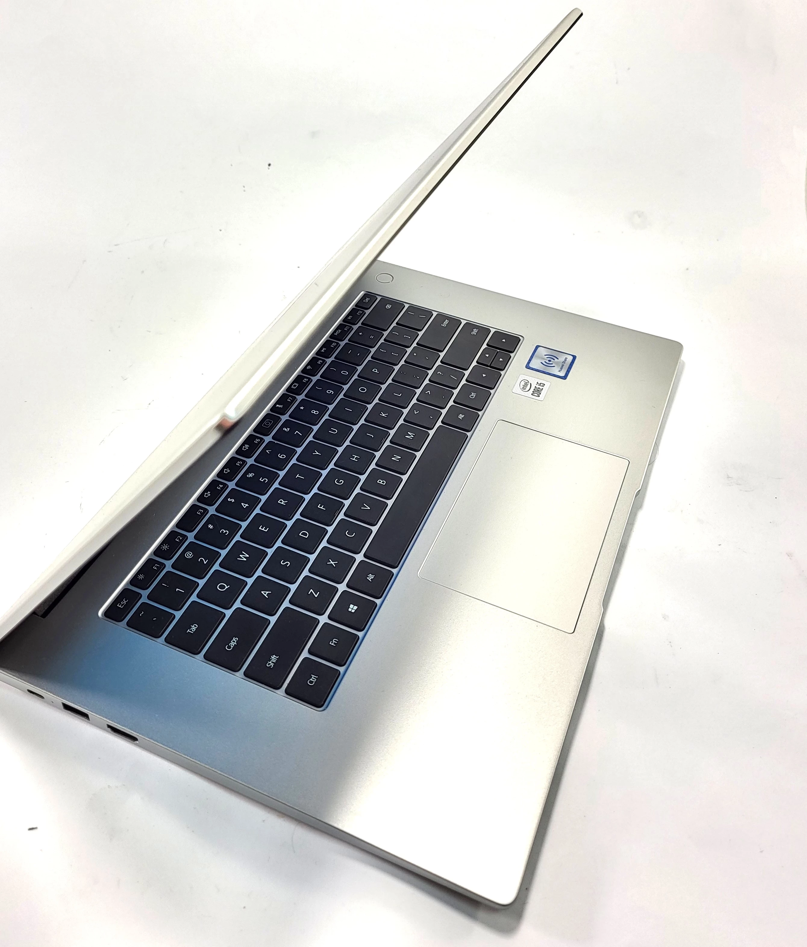 huawei-matebook-d15-i5-1020-5128-stan-11323-2