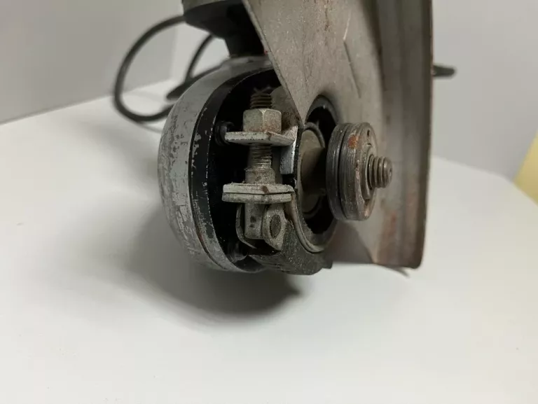 szlifierka-katowa-einhell-te-ag-230-80-2350w-srednica-tarczy-230