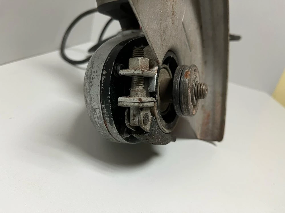 szlifierka-katowa-einhell-te-ag-230-80-2350w-srednica-tarczy-230