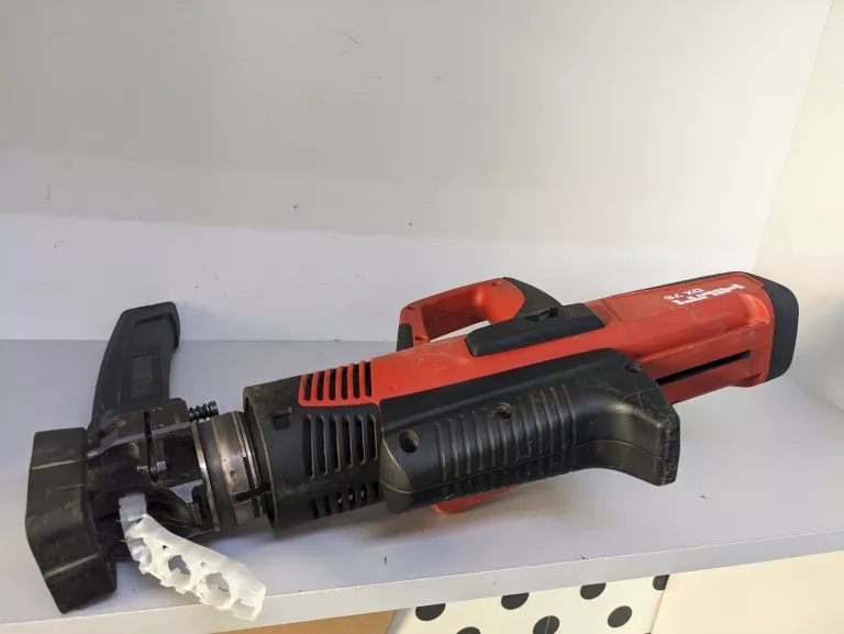 OSADZAK PROCHOWY GWOŹDZIARKA HILTI DX 76 MX 2022