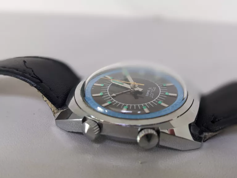zegarek-poljot-18-jewels-ksztalt-koperty-okragla