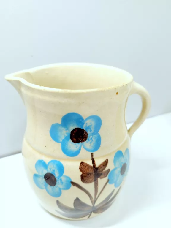 zestaw-dzbanek-i-wazon-niebieskie-kwiaty-bochnia-material-dominujacy-ceramika-garncarska