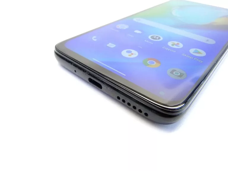 TELEFON MOTOROLA MOTO G8 4/64 GB KOMPLET
