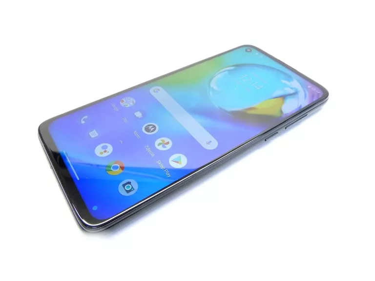 TELEFON MOTOROLA MOTO G8 4/64 GB KOMPLET