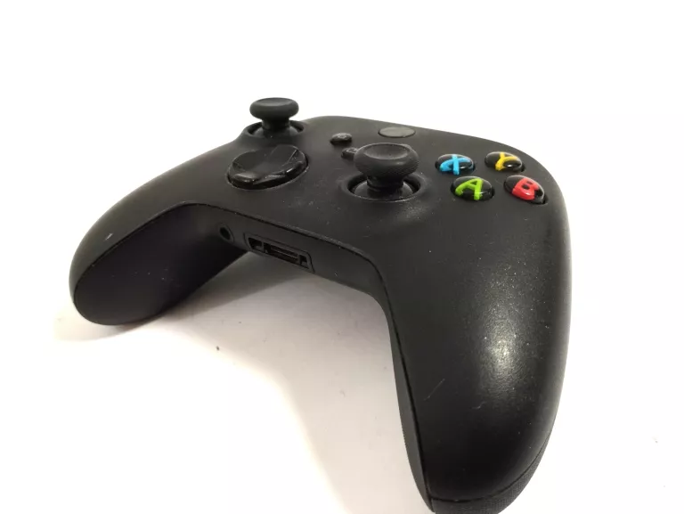 KONSOLA XBOX ONE SERIES X - 1TB -