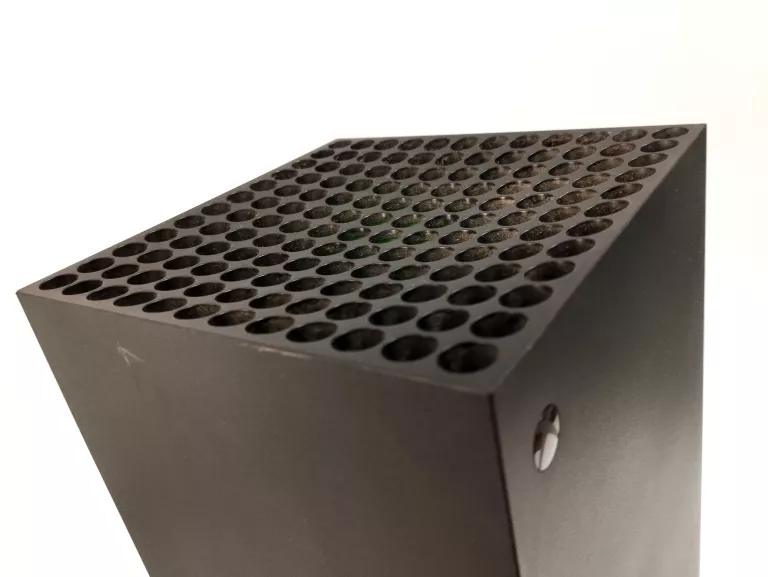 KONSOLA XBOX ONE SERIES X - 1TB -