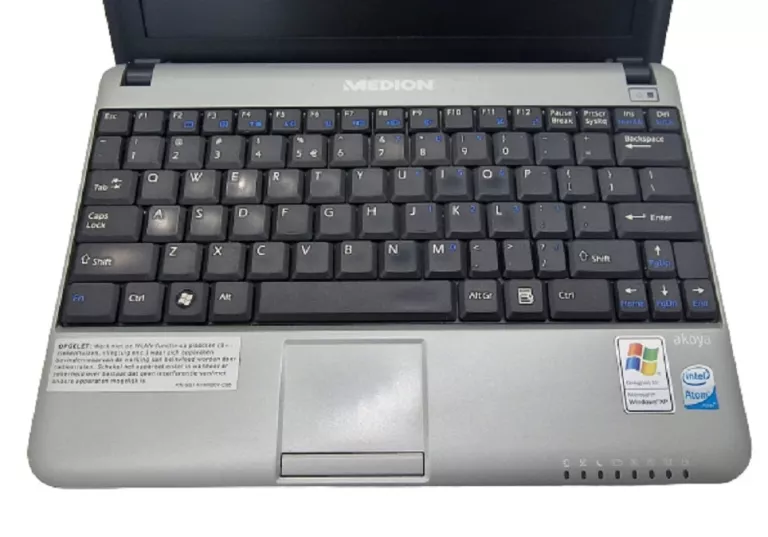 LAPTOP MEDION AKOYA E1210