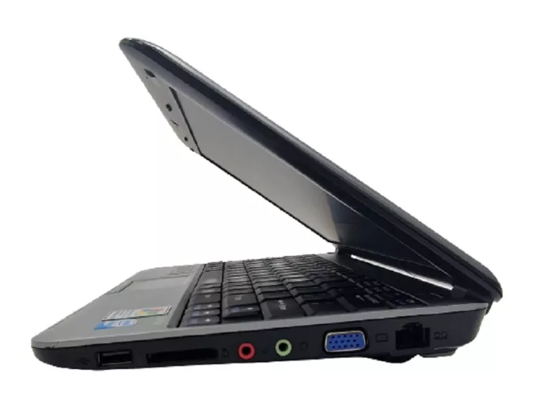 LAPTOP MEDION AKOYA E1210
