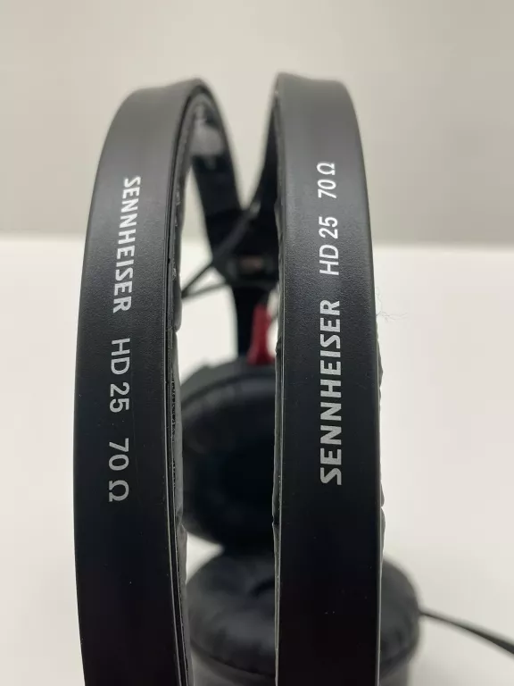 sluchawki-sennheiser-hd-25-marka-sennheiser