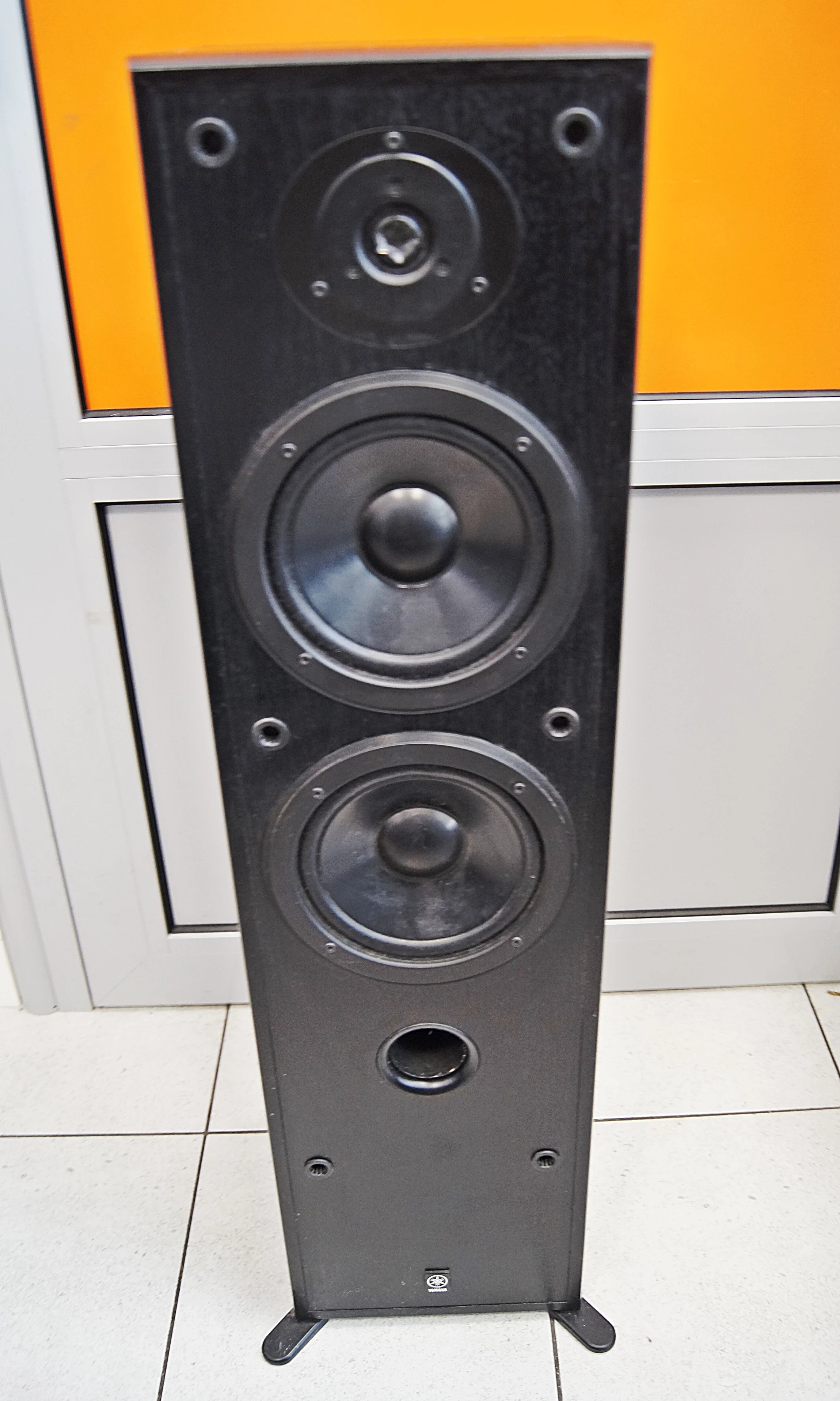 kolumny-yamaha-ns-50f-czarny-moc-znamionowa-rms-80