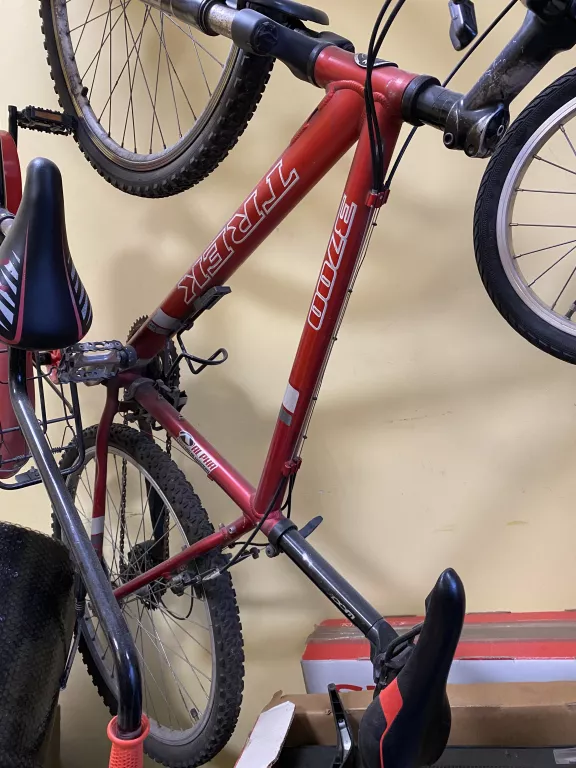 rower-trek-grojecka-31-warszawa