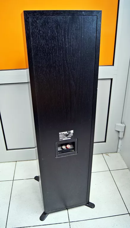 KOLUMNY YAMAHA NS-50F CZARNY