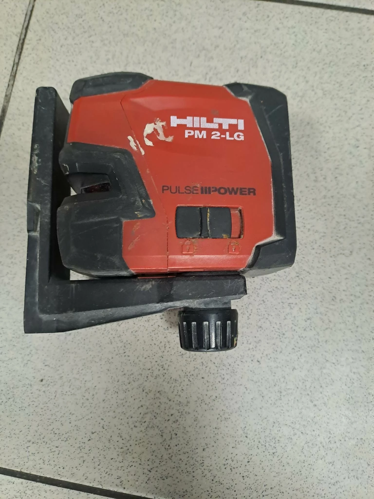 laser-krzyzowy-hilti-pm-2-lguchwyt-zdunska-49-lowicz