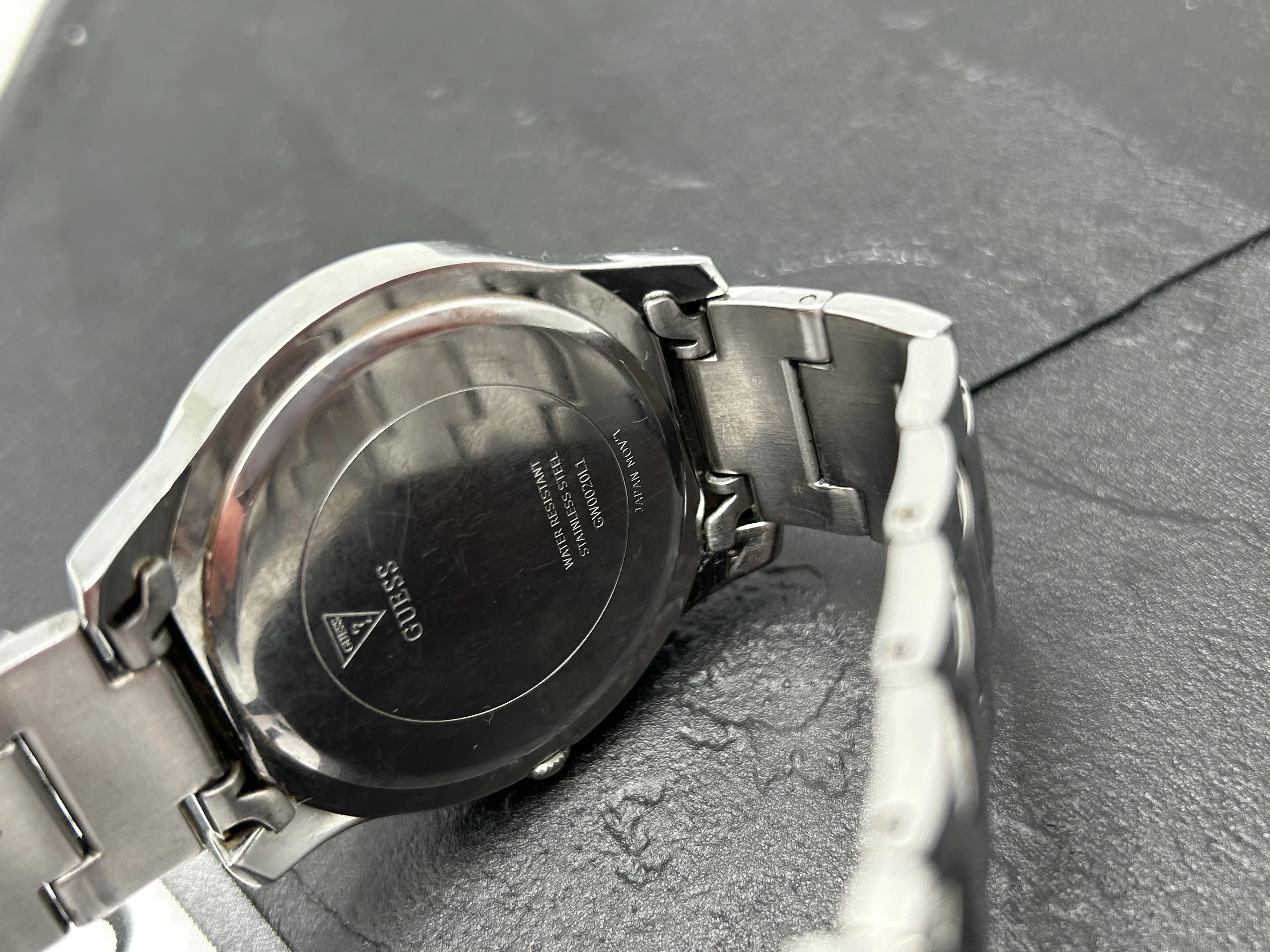 zegarek-guess-lady-gw0020l1-funkcje-wodoszczelny