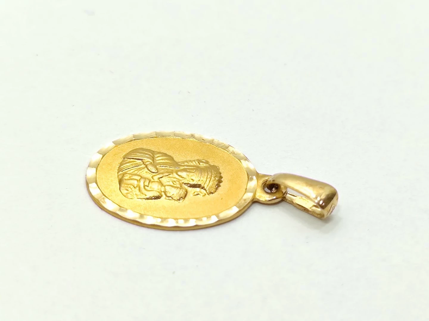 sliczny-zloty-medalik-matka-boska-131g-pr585-14k-rodzaj-2205-2