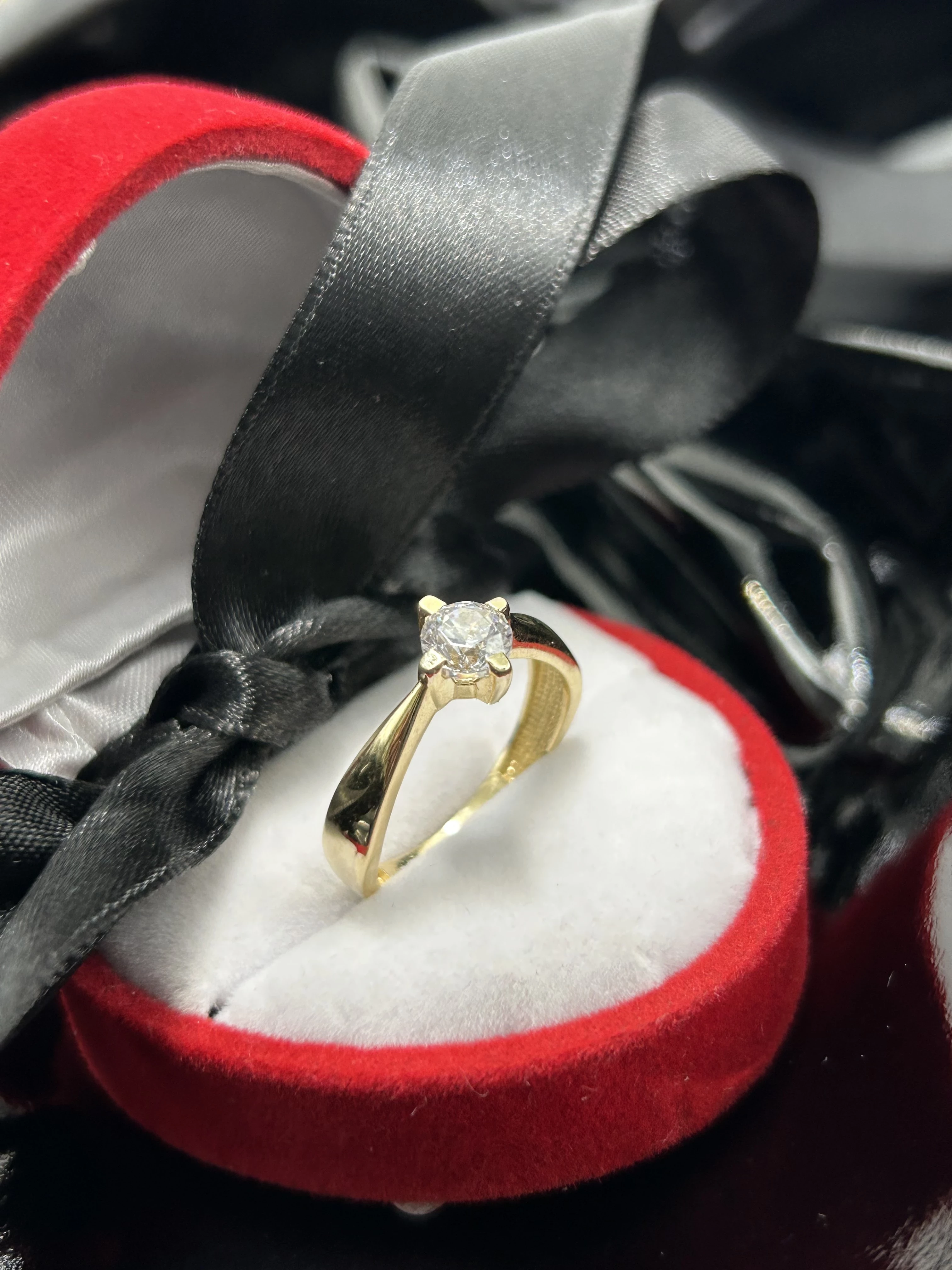 zloty-klasyczny-pierscionek-z-oczkiem-585-rozm13-r13-kamien-17088-128