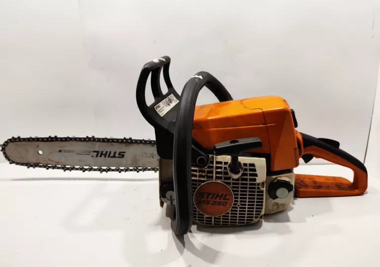 PIŁA SPALINOWA STIHL MS 250 2002R