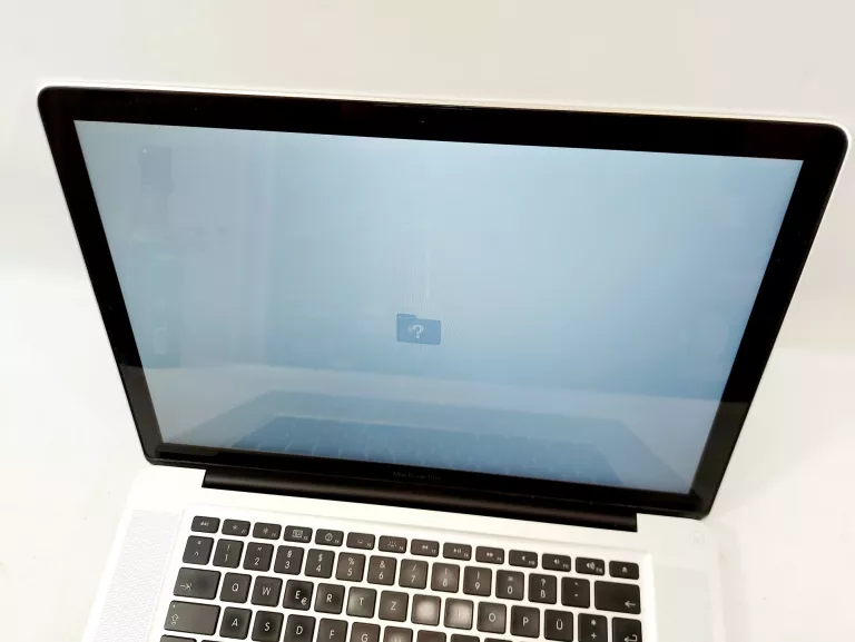 laptop-macbook-pro-a1286-mid-2010-500gb-opis-kod-producenta-mc372lla