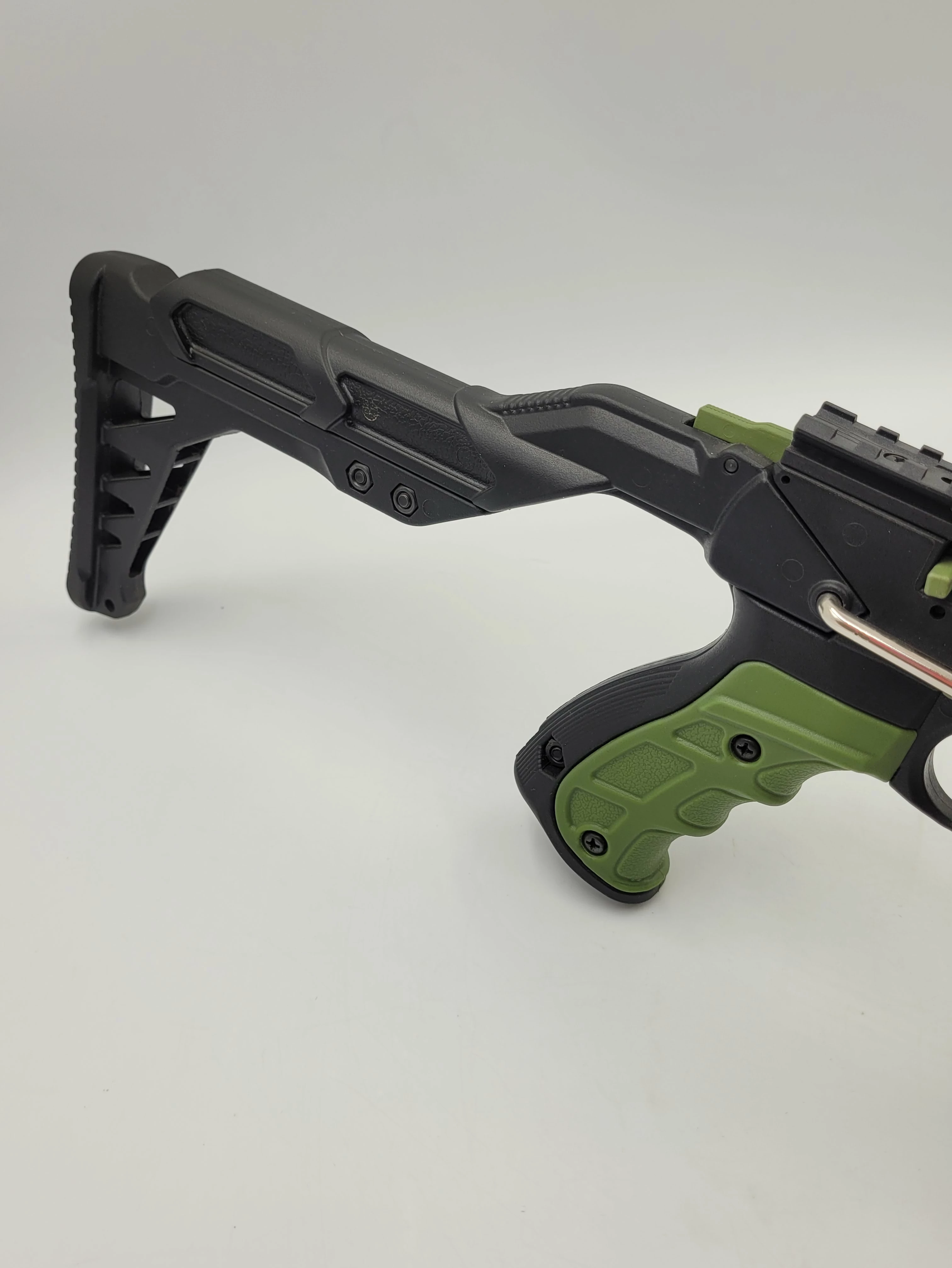 kusza-pistoletowa-mankung-alligator-kod-producenta-0002210080063