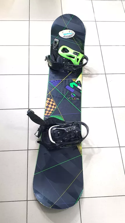 DESKA SNOWBOARDOWA VÖLKL 64 + WIĄZANIA