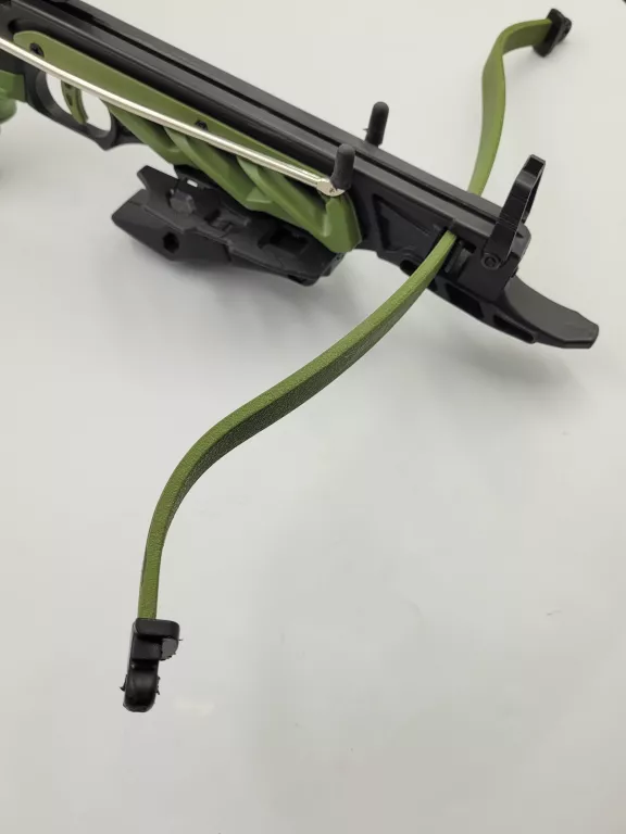 kusza-pistoletowa-mankung-alligator-stan-uzywany