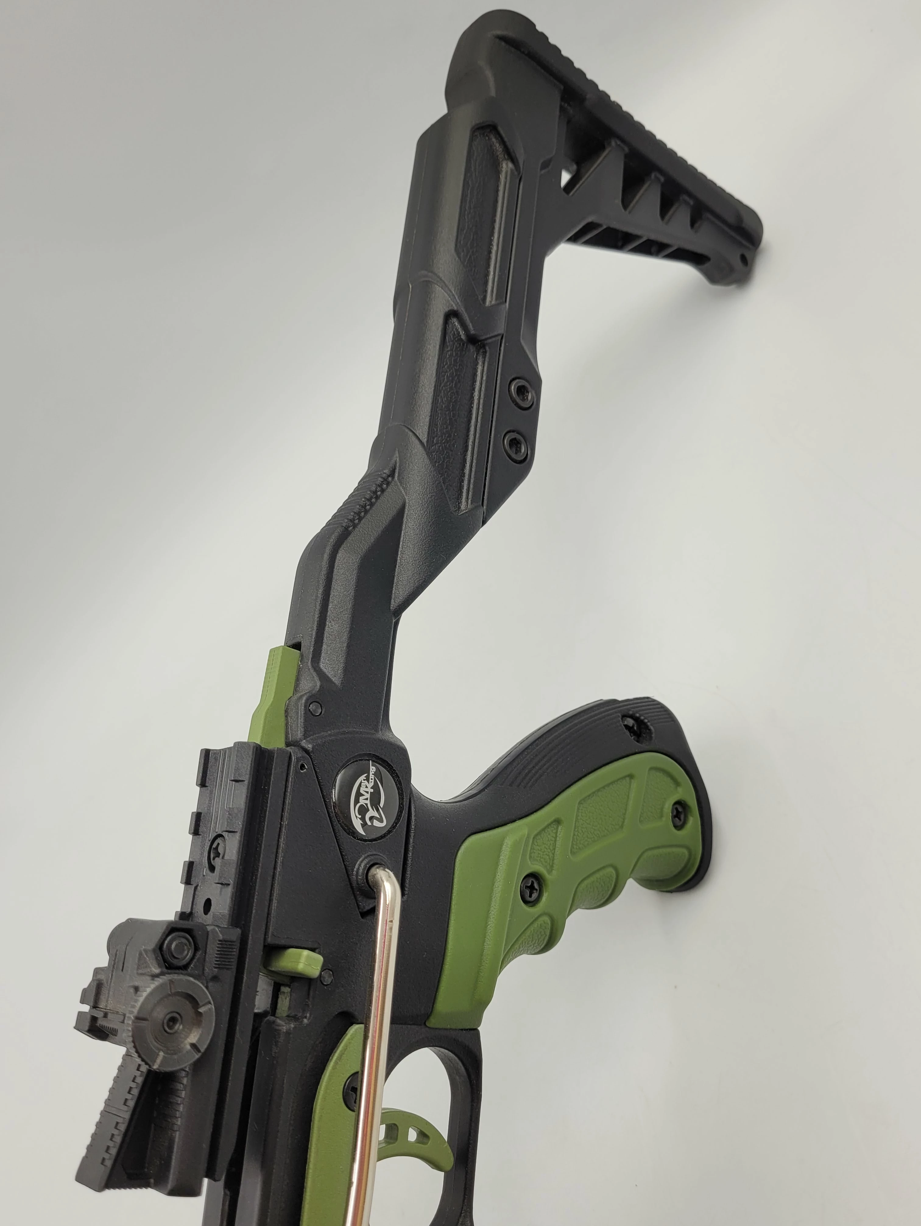 kusza-pistoletowa-mankung-alligator-model-aligator