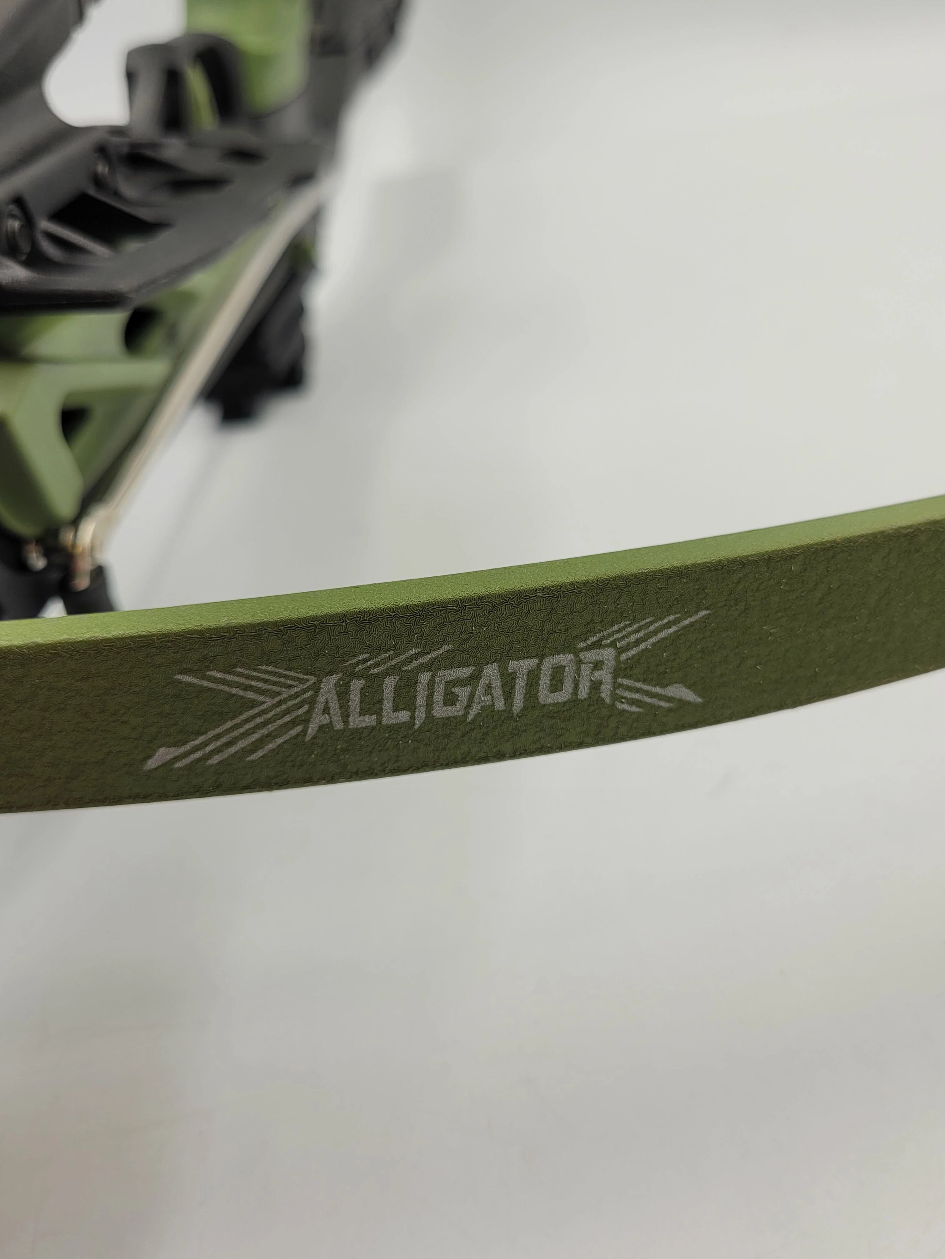 kusza-pistoletowa-mankung-alligator-product-id