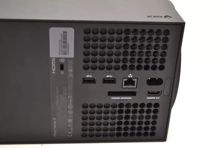 KONSOLA XBOX SERIES X 1TB + KOMPLET OKAZJA