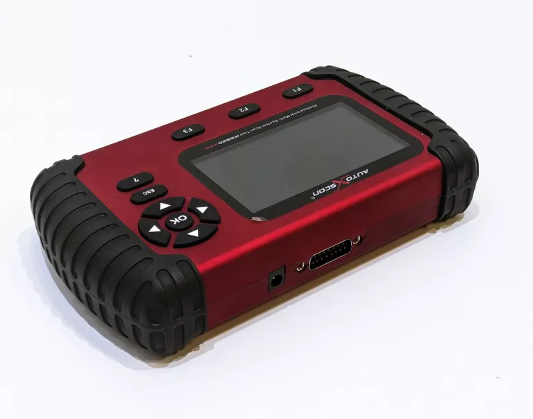 tester-diagnostyczny-autoxscan-rs820pro-skoda-marka-autoxscan