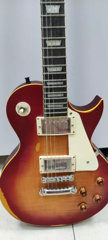GITARA ELEKTRYCZNA VINTAGE V100CS