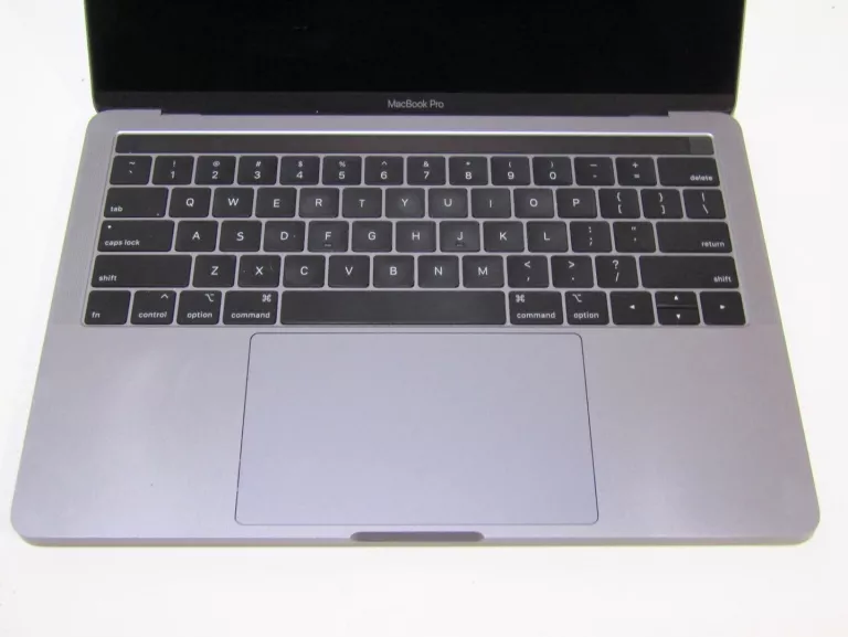 MACBOOK PRO 13" 2019 I5 256 SSD