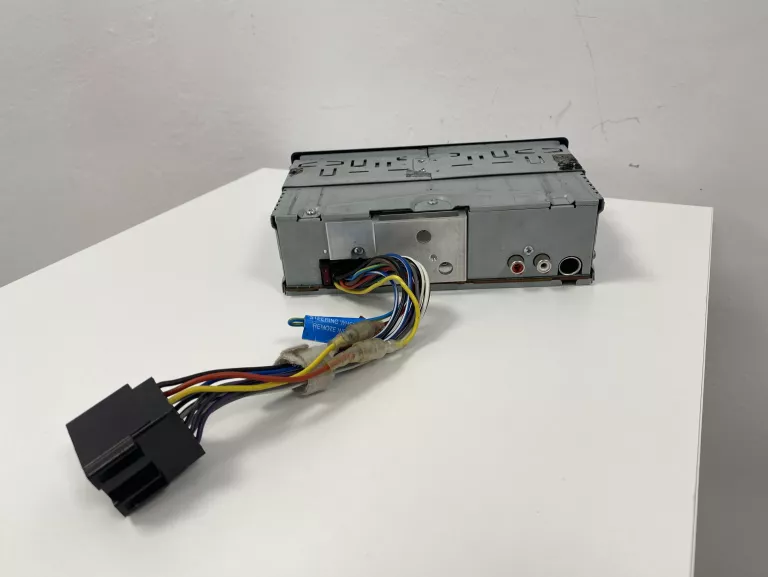 RADIO SAMOCHODOWE KENWOOD KMM-102