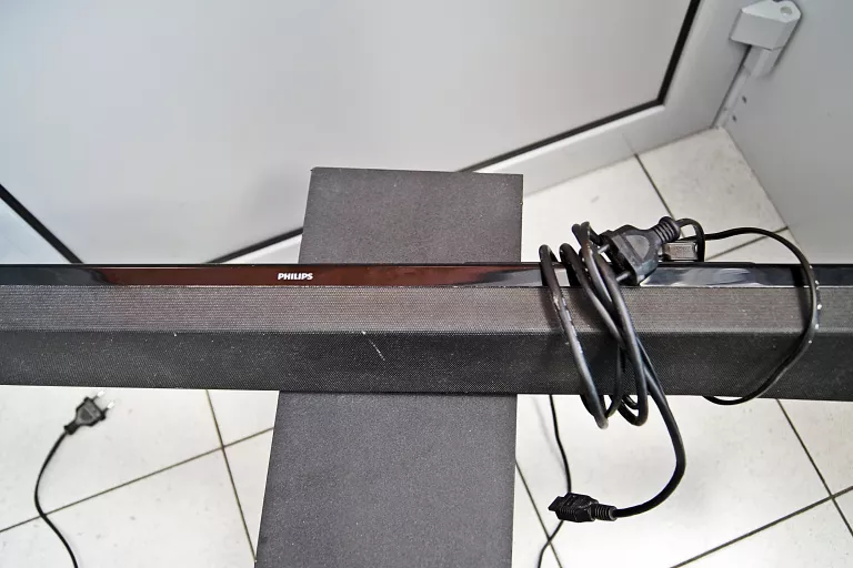 SOUNDBAR PHILIPS HTL3320 + SUBUFER