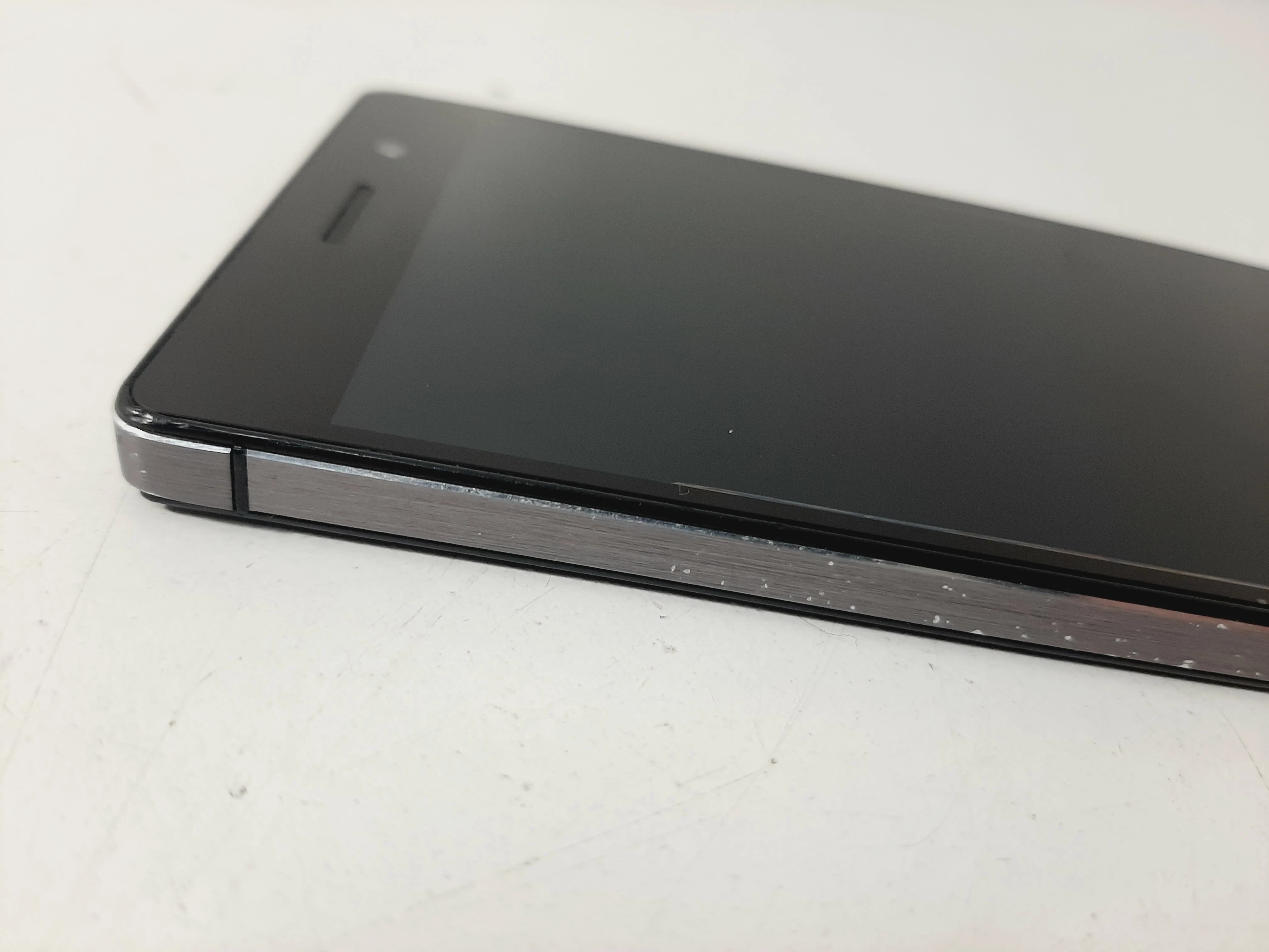 telefon-huawei-ascend-p7-p7-l10-wbudowana-pamiec-16-gb