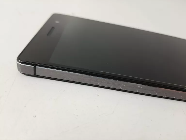 TELEFON HUAWEI ASCEND P7 P7-L10
