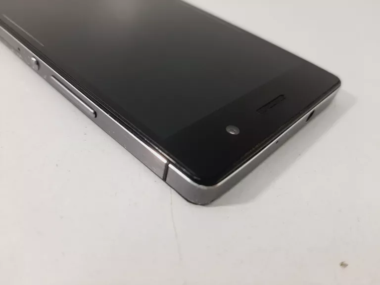 TELEFON HUAWEI ASCEND P7 P7-L10