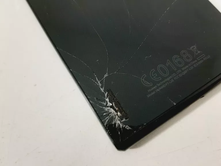 TELEFON HUAWEI ASCEND P7 P7-L10