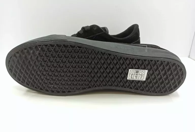 TRAMPKI DK CZARNE DK-01 MĘSKIE NISKIE R44