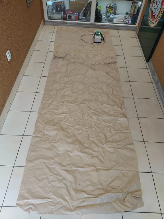MATERAC PRZECIWODLEŻYNOWY BĄBELKOWY VITEA CARE