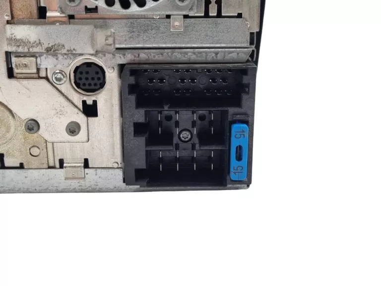 radio-navigation-plus-audi-a6-c5-vw-passat-kod-montaz-2-din