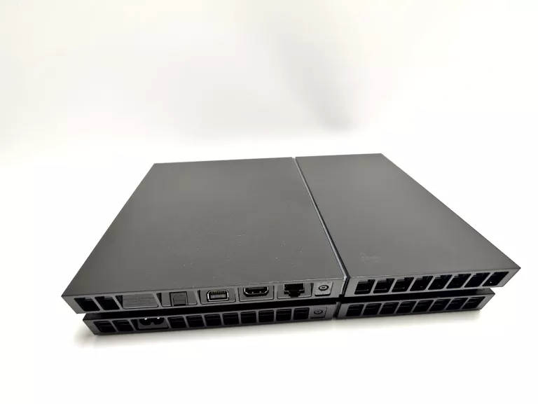 KONSOLA PS4 500GB PAD + WIEDŹMIN