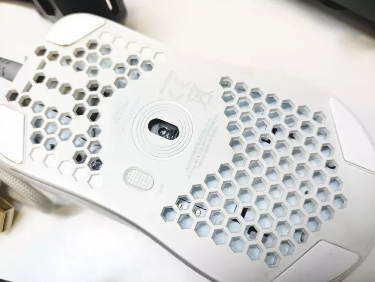 KOMPUTER GAMINGOWY + MONITOR MSI