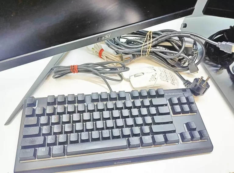 KOMPUTER GAMINGOWY + MONITOR MSI