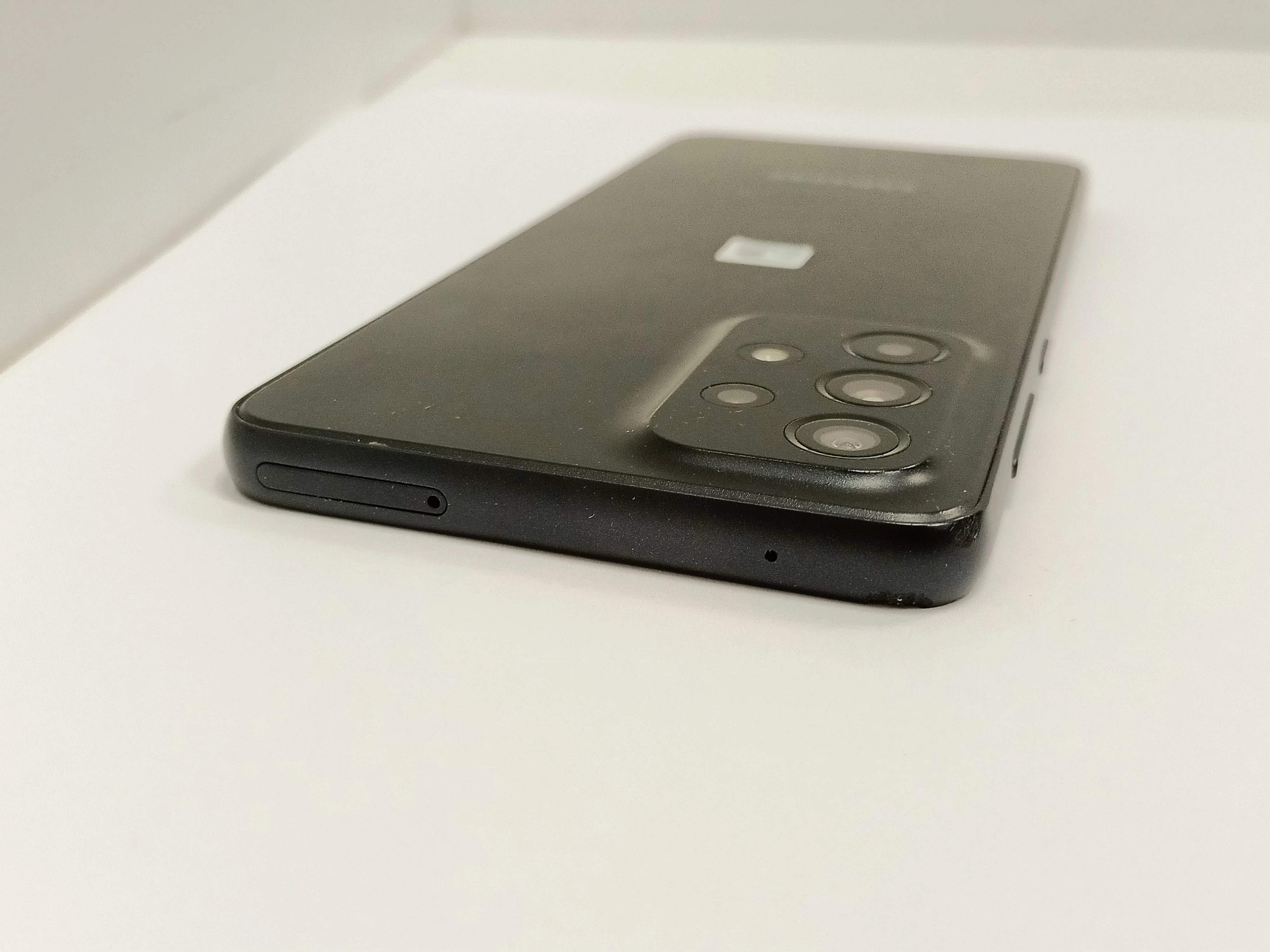 samsung-galaxy-a33-5g-128gb6gb-na-czesci-komunikacja-bluetooth