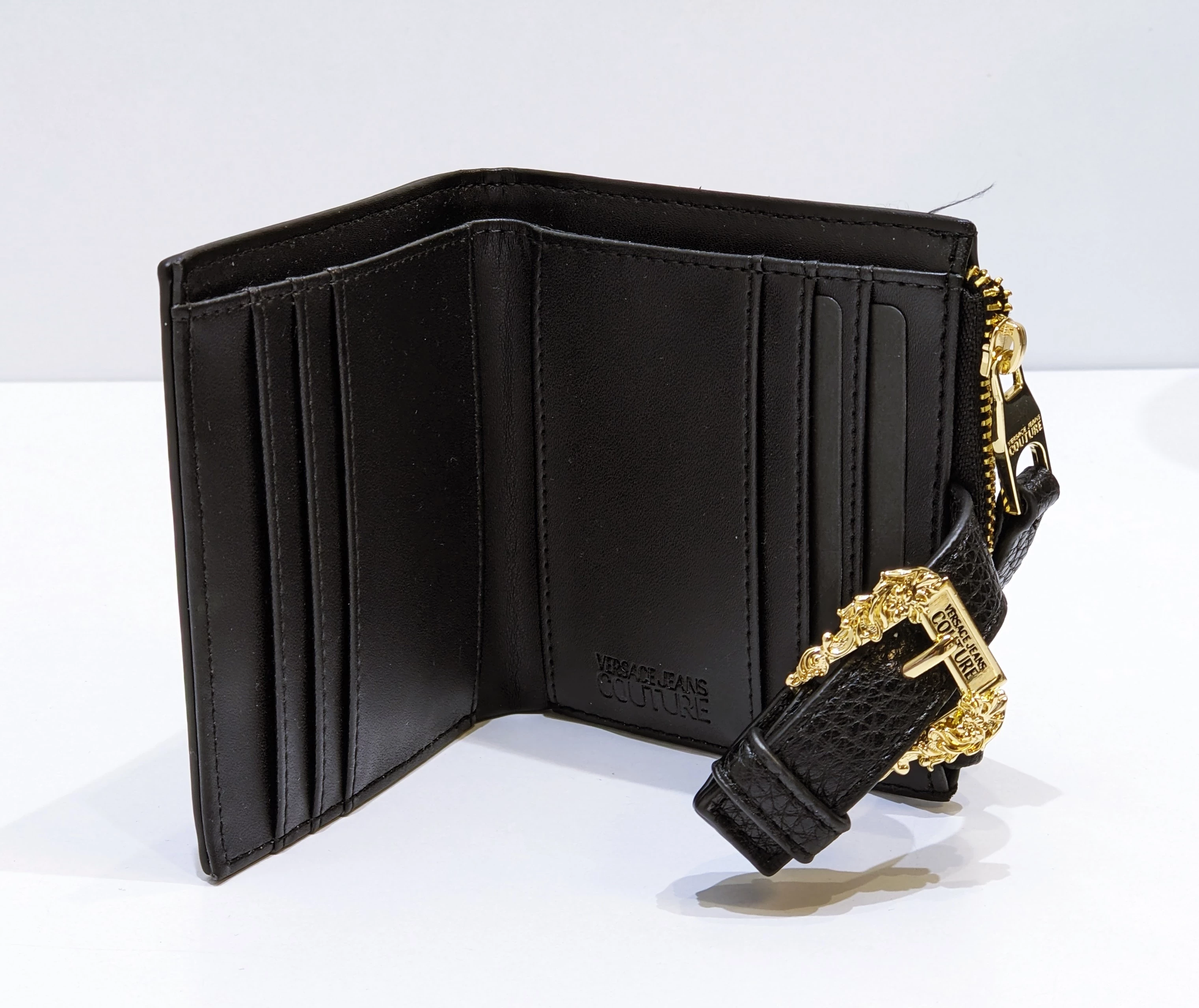 portfel-versace-jeans-couture-73va5pf2-zs413-nero-orientacja-pozioma