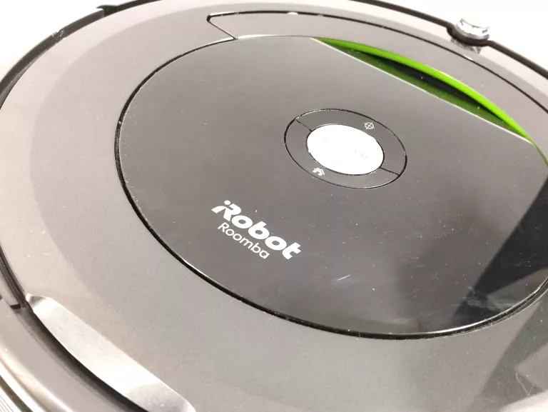 ROBOT SPRZĄTAJĄCY IROBOT ROOMBA 696