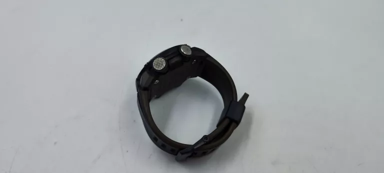 ZEGAREK CASIO G-SHOCK GA-2000