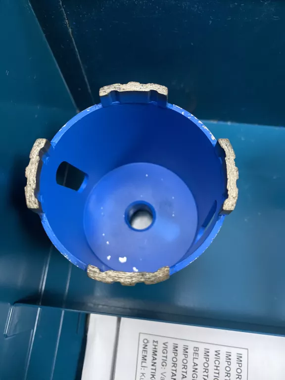 makita-dbm130-wiertnica-diamentowa-walizka-ean-gtin-0088381043809