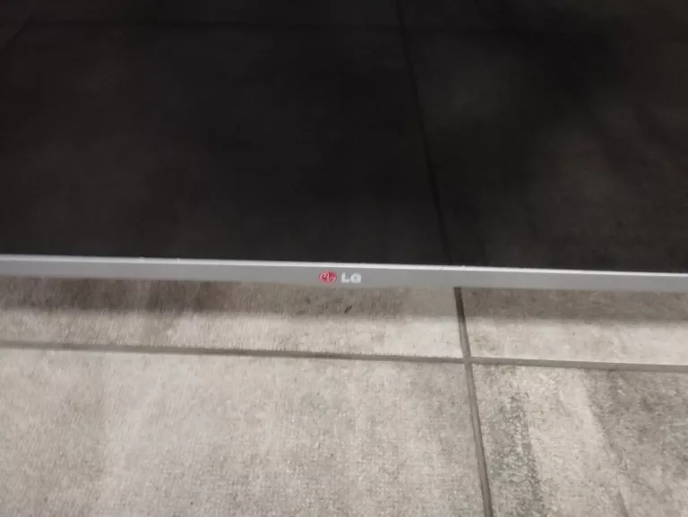 telewizor-lg47lb5700-pilot-stan-uzywany